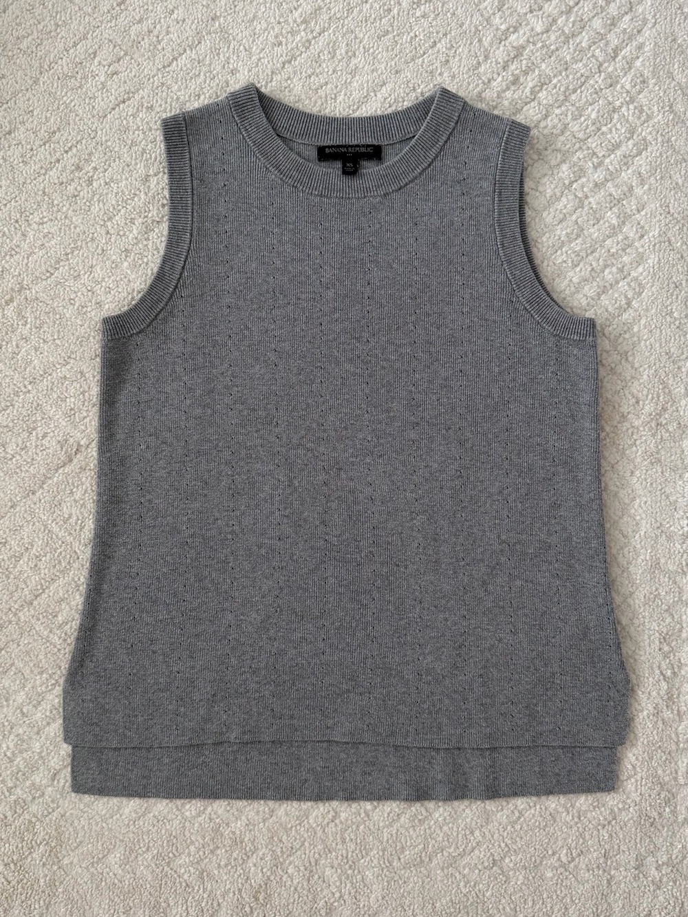 Banana Republic Gray Knit Sweater Vest